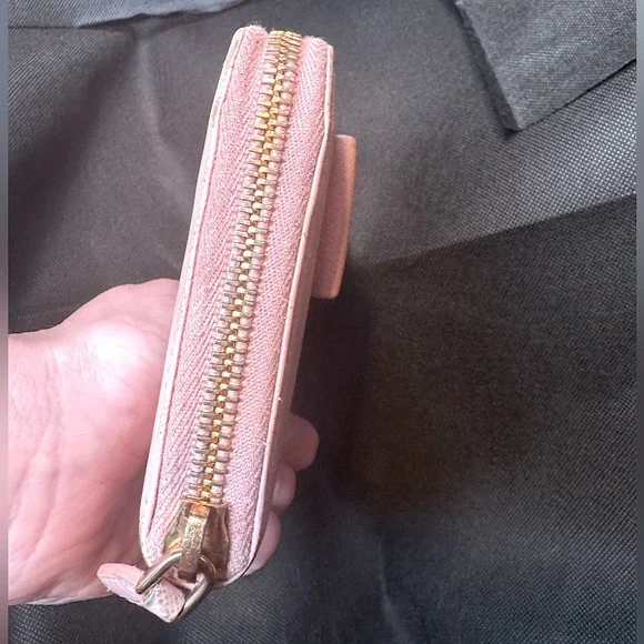 Prada Pink Bow Saffiano Zip Wallet Continental RARE DISCONTINUED - Picture 5 of 12